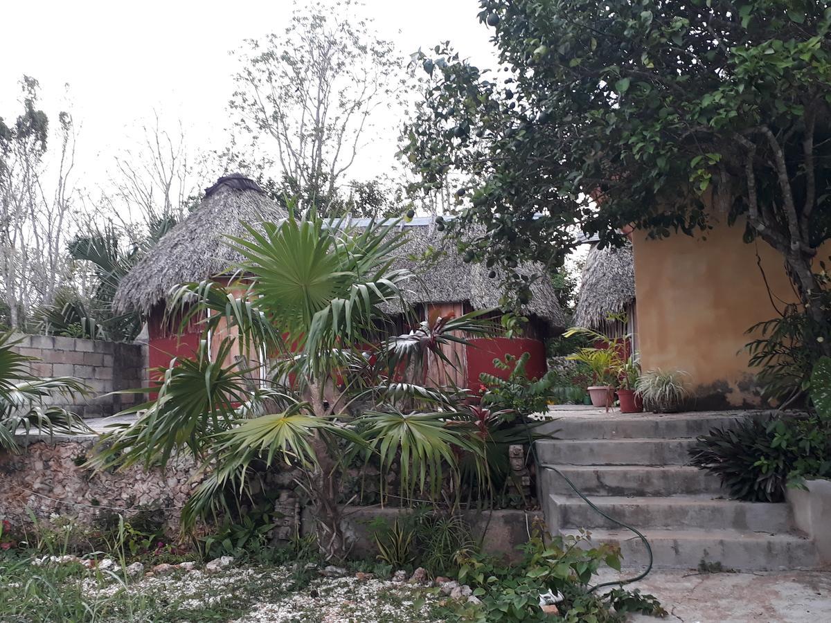 Bed and Breakfast El Chac Mool Santa Elena Exterior foto