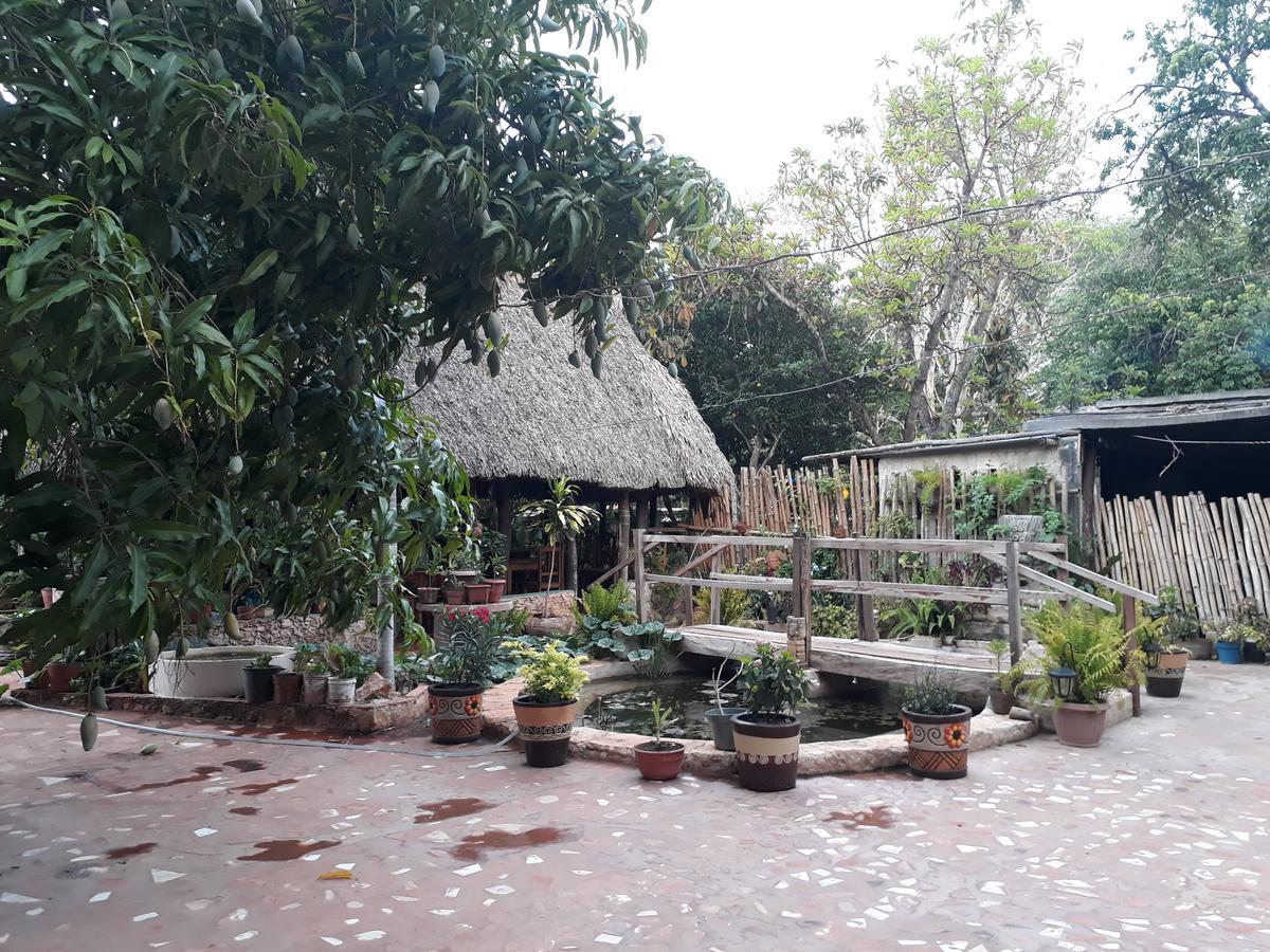 Bed and Breakfast El Chac Mool Santa Elena Exterior foto